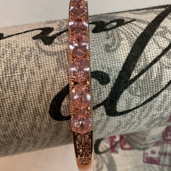 Vintage Rose Gold Bracelet Pink Gemstones Simple Clasp - Picture 4 of 16